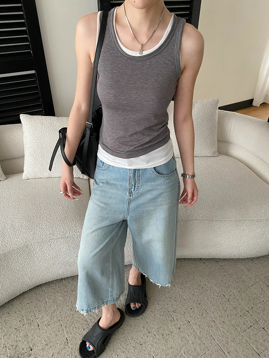 Sommerliches, lässiges, einfarbiges, kontrastfarbenes, zweiteiliges Tanktop mit Rundhalsausschnitt und schmaler Passform für Damen – Detail 14