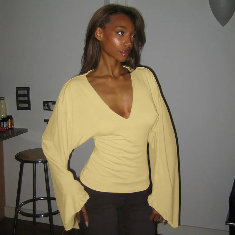 Col en v profond Flare à manches longues T-shirts pour femmes automne mode solide basique mince hauts T-shirts femme Streetwear Chic T-shirts