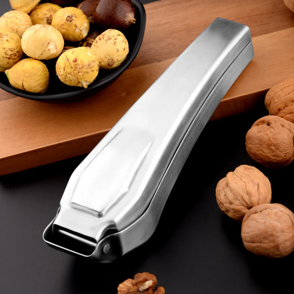 

Многофункциональный инструмент для открывания орехов: каштанов, грецких орехов, пекана, фисташек. Простой в использовании, с эргономичной нескользящей ручкой и съемной конструкцией.