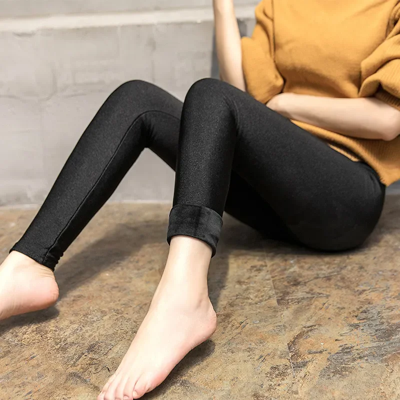 لامعة قاع السراويل الإناث الشتاء مبطن الفقرة مرونة رقيقة أبلى أزياء سوداء عالية الخصر تسع دقائق السراويل
