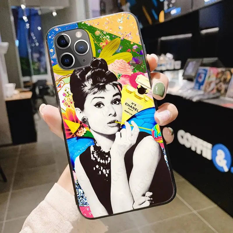 Audrey Hepburn hot phone funda cover for iPhone 15Pro 16pro 13PRO max 7 8 XR 14plus 11pro 12pro max 13mini SE 2020 cases coque