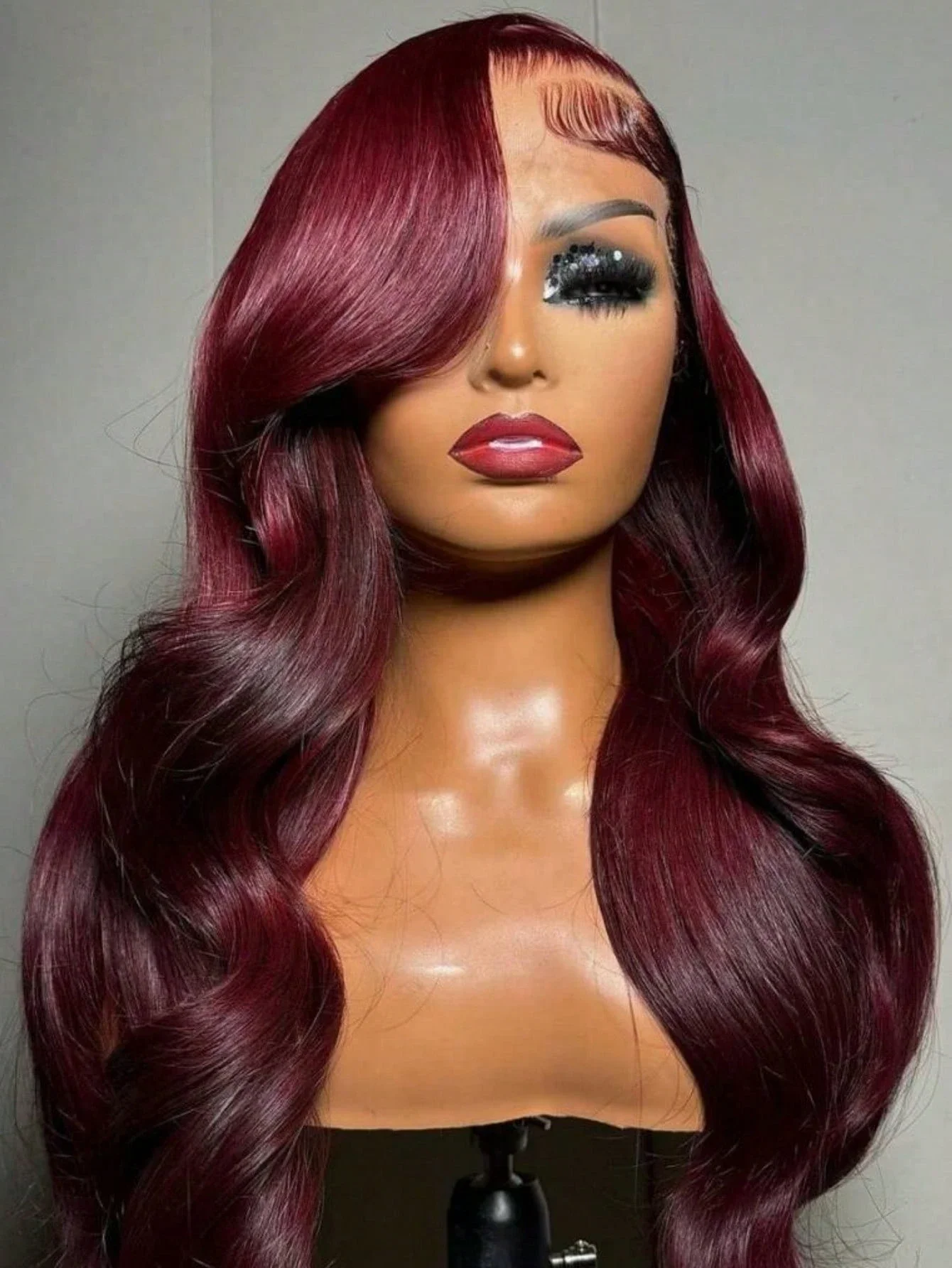 28 Inch 99J Burgundy Body Wave Human Hair 13x4 HD Transparent Lace Front Wigs 250 Density Pre Plucked 99j Burgundy Red Wine Human Hair Wigs For Women Wedding Party Christmas Daily Use