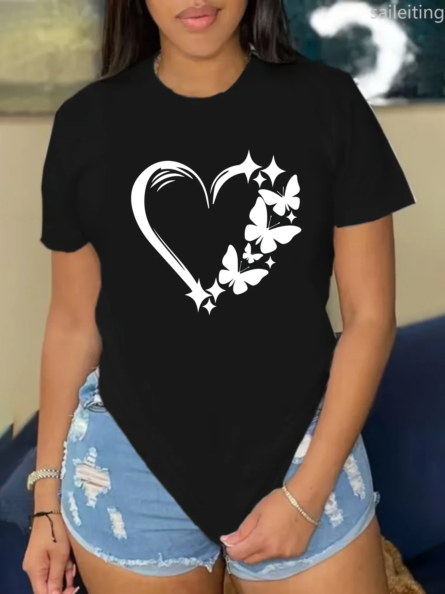 

Женская повседневная футболка с круглым вырезом и рукавами, яркая оранжевая бабочка с принтом сердца Y2K, уличная одежда из дышащей ткани, эстетичная одежда