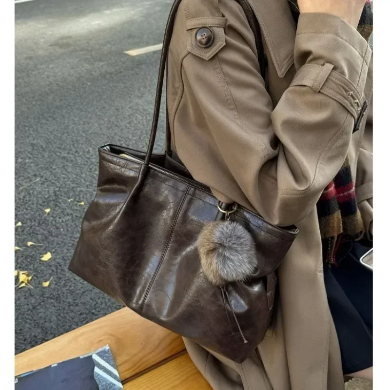Women's Brown Vintage Oil Wax Leather Large Tote Shoulder Bag , for Daily Office, Streetwear, Weekend Travel, Shopping & Errands - view 2
