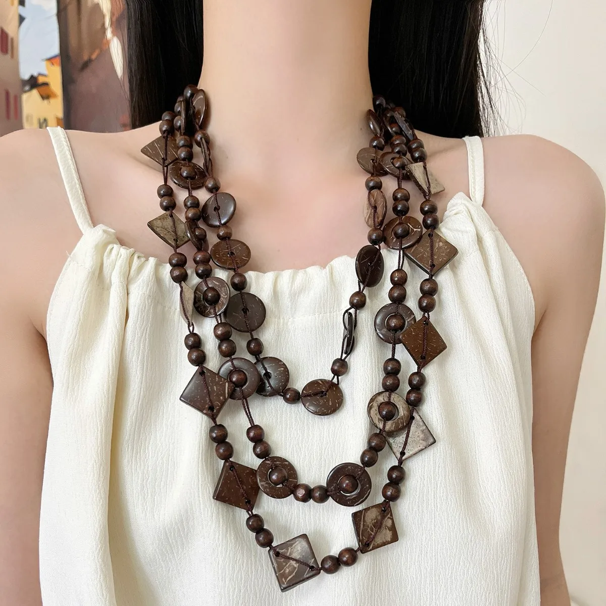 النمط الوطني الدوبامين زر متعدد الطبقات قلادة الأدبية الرجعية جوز الهند قذيفة الخشب حبة قلادة قلادة