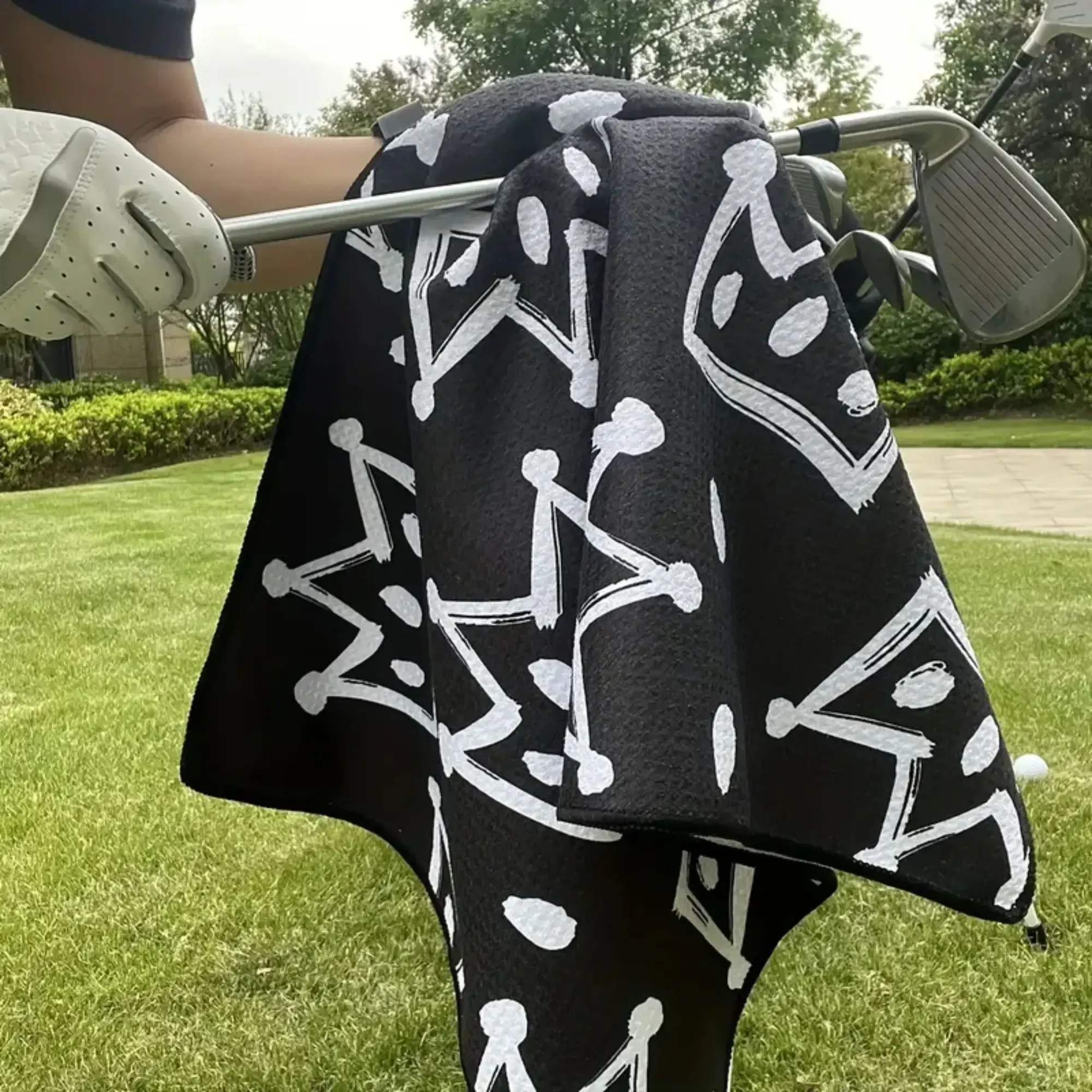 Thumbnail 3 - #33 Golf Towels Comparison Guide