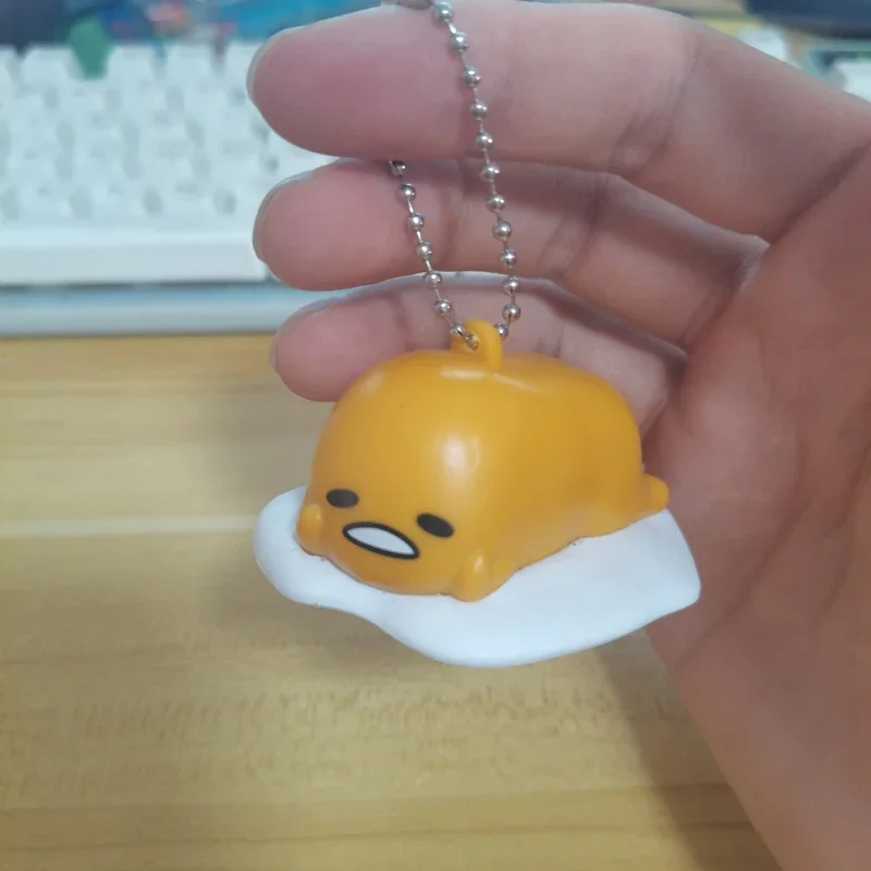 BANDAI Gashapon Gudetama Keychain Figurine Anime Cute Action Figure Kawaii Capsule Toys Boys Girls Gift