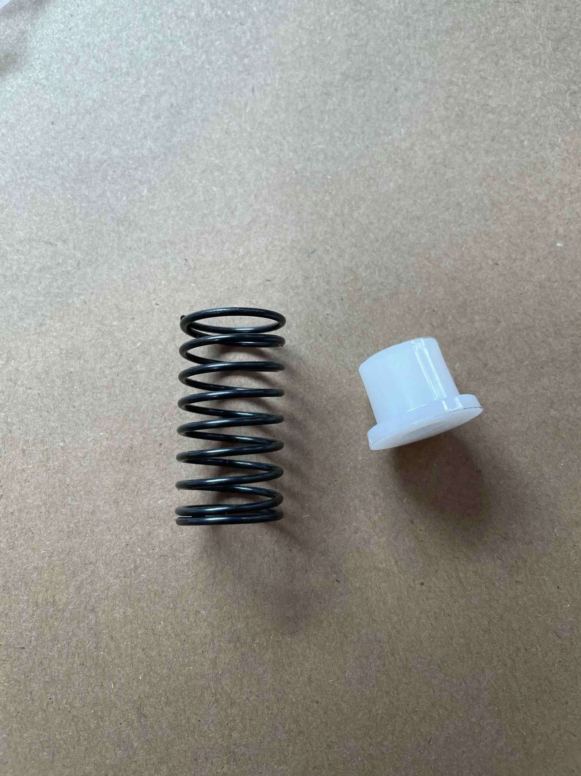 Computer Lockstitch Cutting Line Drive Frame Spring Torsional Spring End Cover Tangent Knife Rest Assembly Outer Cover Spring Se