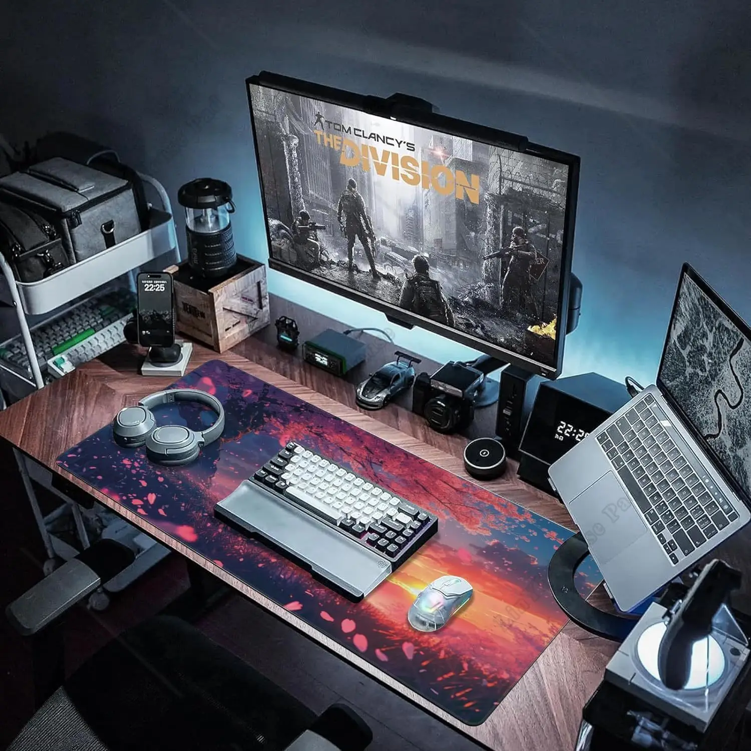 Samurai and Cherry Blossoms Large Large Gaming Mouse Pad  with Non-Slip Rubber Base Stitched Edges for Home Office 35.4X15.7 In