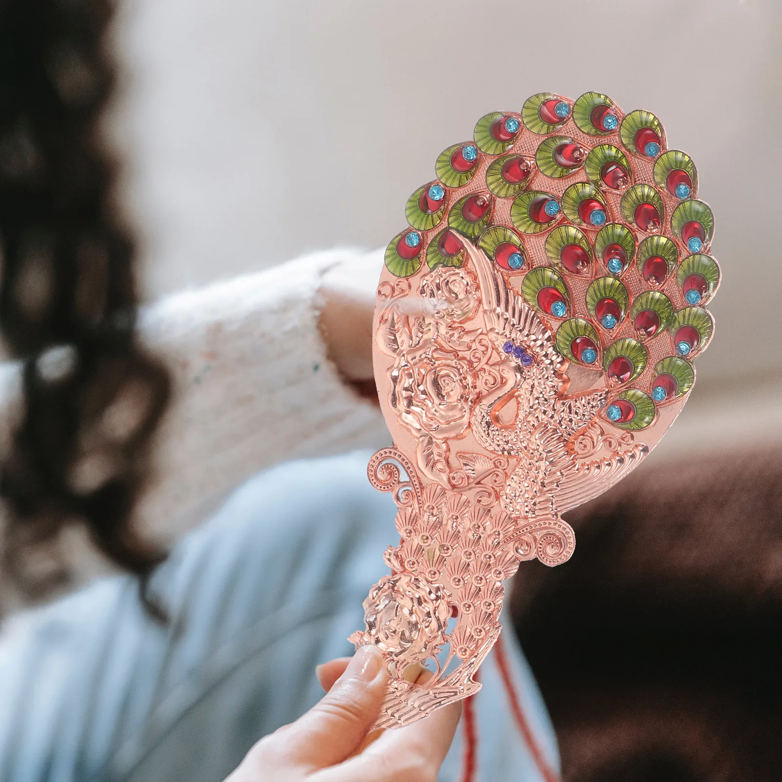 

Retro Handheld Mirror Peacocks Pattern Comb Set Premium Material Durable Long Lasting Use Compact Size Ergonomic Design High