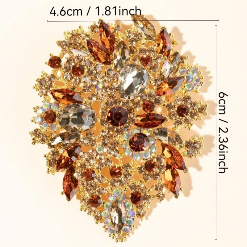 Designer fashion gold plated brooch pin with sparkling gemstone ladies brooch novelty elegant beautiful luxury vintage