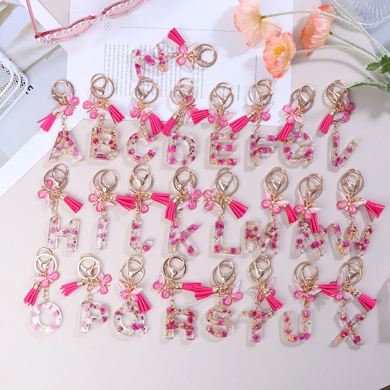 A-Z Pink Dry Flower Letters Keychain For Women Tassel Butterfly Pendant Initial Keyring Purse Suspension Bags Charms Key Chain