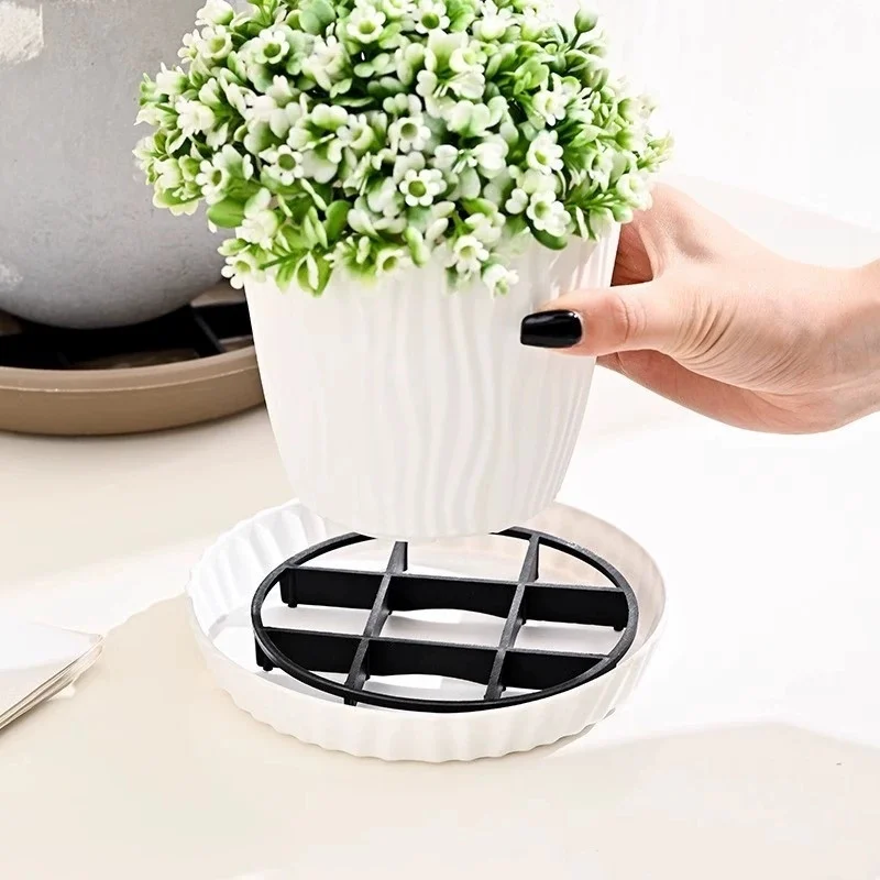 10 Stück Blumentopfuntersetzer aus Kunststoff, atmungsaktive Basis, verhindert Fäulnis der Wurzeln, für den Innen- und Außenbereich, praktisches Gartenzubehör – Detail 4
