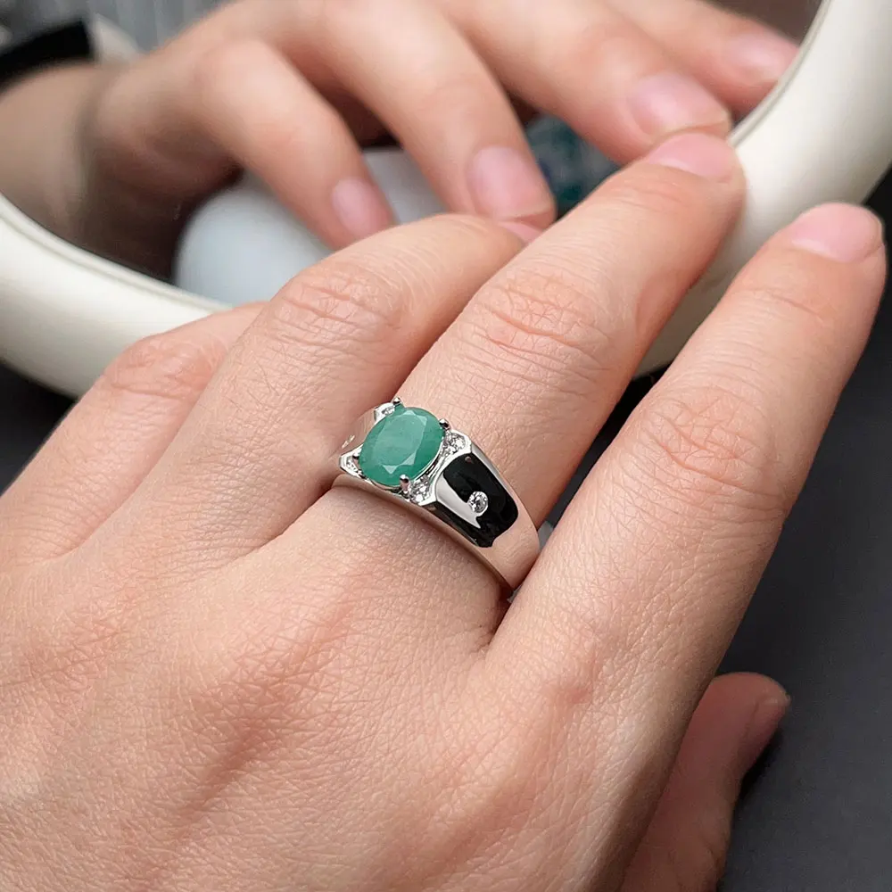 الكلاسيكية 925 الفضة خاتم الزمرد 7 مللي متر * 9 مللي متر 2ct الزمرد الطبيعي خاتم فضة 18K مطلية بالذهب الأحجار الكريمة والمجوهرات