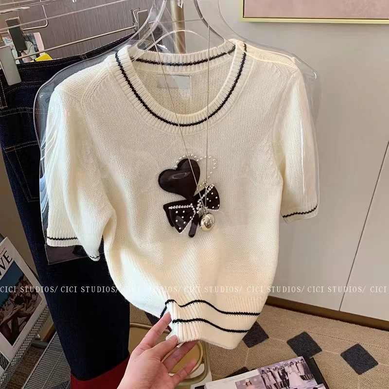 2023 New Summer Sweater Women\'s Casual Bow T-Shirt Roune Neck Short Sleeve Black White Contrast 3D Love Beading Knitwear Tops