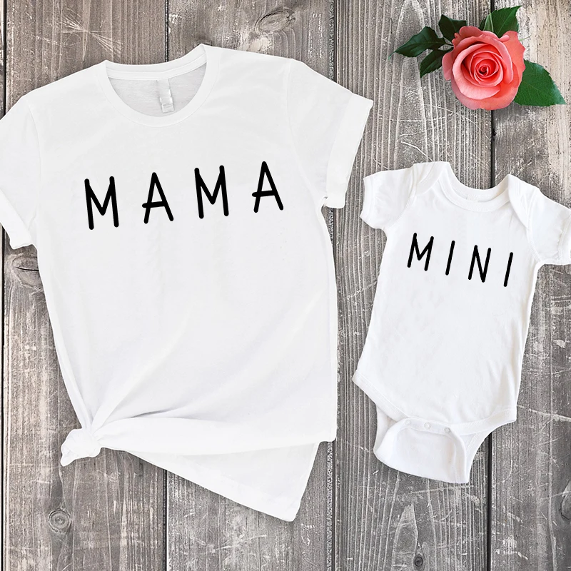 

mommy and me family clothing mom and daughter tops mom son matching clothes mini baby tshirt family look summer white love