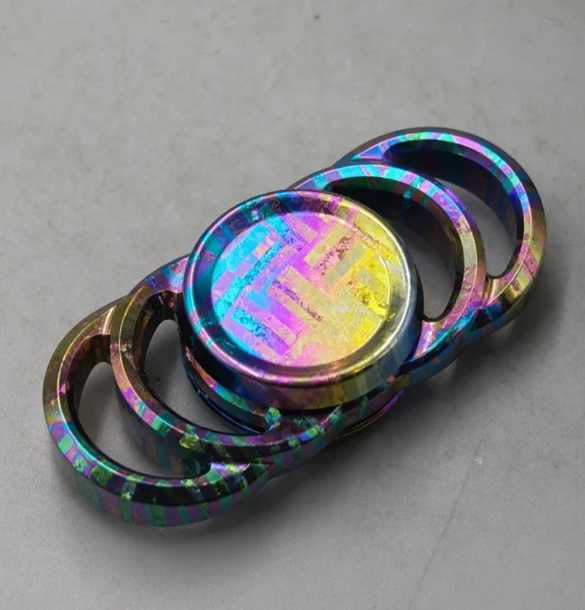 Used EDC Ice Crystal Timascus Zero 2.0 Stress Relief Toy Haptic Spinner Fingertip Gyroscope Decompression Toys