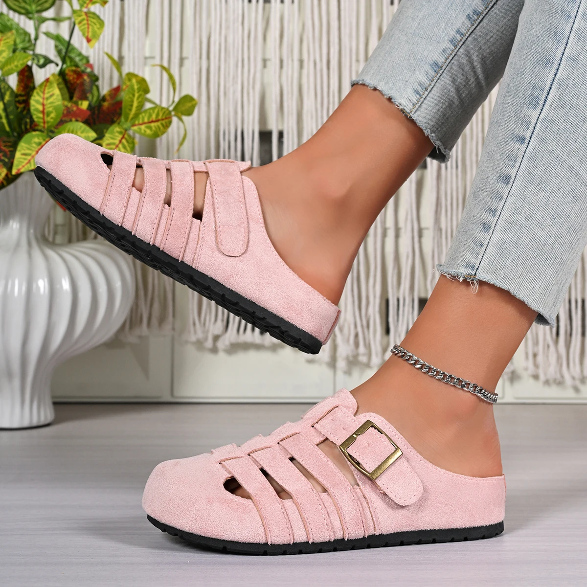 2025 Women Sandals Roman Hollow Breathable Comfort Sandals Closed-Toe Retro Versatile Shoes Women Thick Soled Summer Shoes