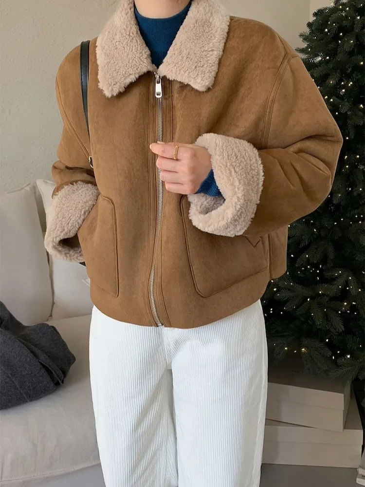 Thiened الدافئة فرو الضأن Jaet المرأة الخريف الشتاء فضفاض الفراء الجلود Inteated دراجة نارية الملابس الملابس القطنية