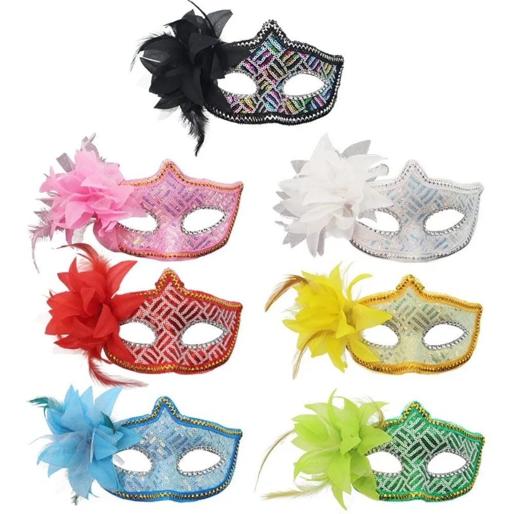 Máscara de fiesta de Halloween con lentejuelas de Anime, máscara de flores de plumas de plástico, accesorio de Cosplay, disfraz de fiesta, máscara de mascarada para niña