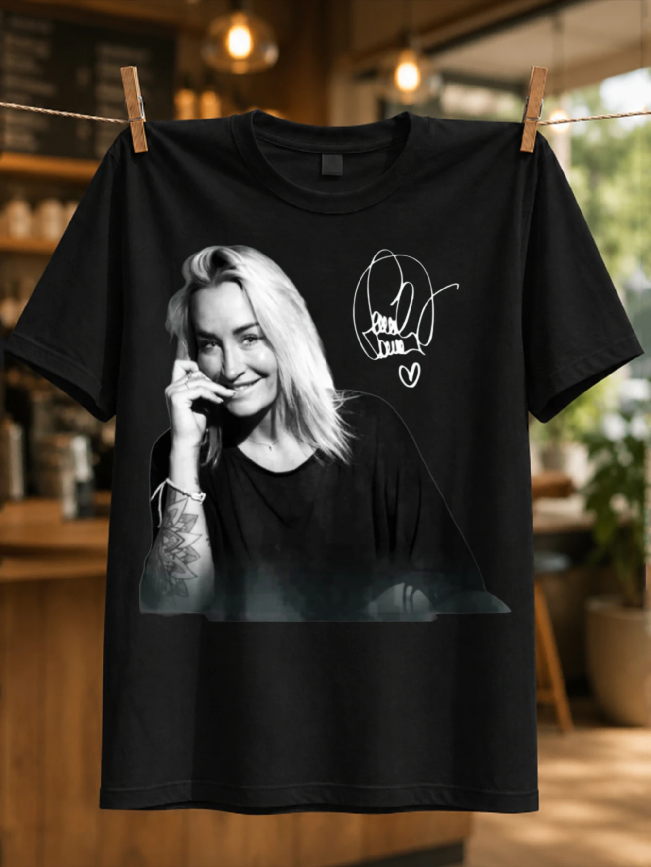 Sarah Connor Signature Portrait  and  smiling photo autograph heart mark and soft smoke fade style  Unisex All T-Shirt
