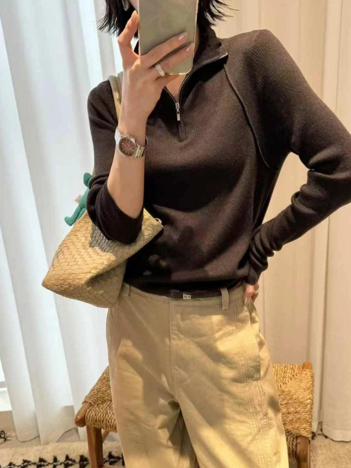 เสื้อไหมพรมถักทรงยาวแบบเรโทร มีซิป สวมใส่สบาย ช่วยให้ดูผอมเพรียว เสื้อผู้หญิงแฟชั่น ใส่เป็นเสื้อตัวในได้ เหมาะสำหรับฤดูใบไม้ร่วงและฤดูหนาว