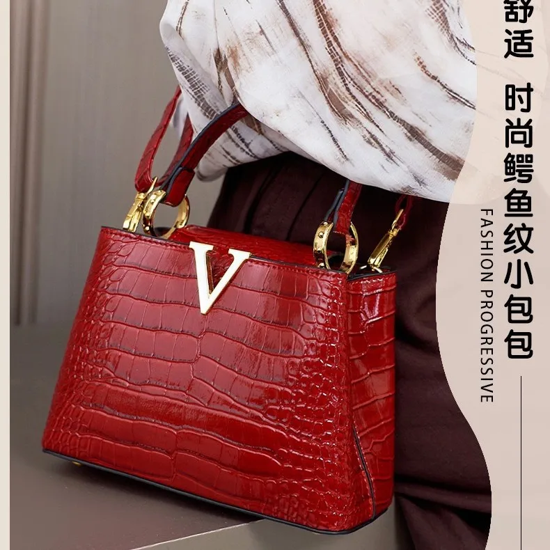Light luxury fashion crossbody bags for women, outdoor handbags, shoulder bag