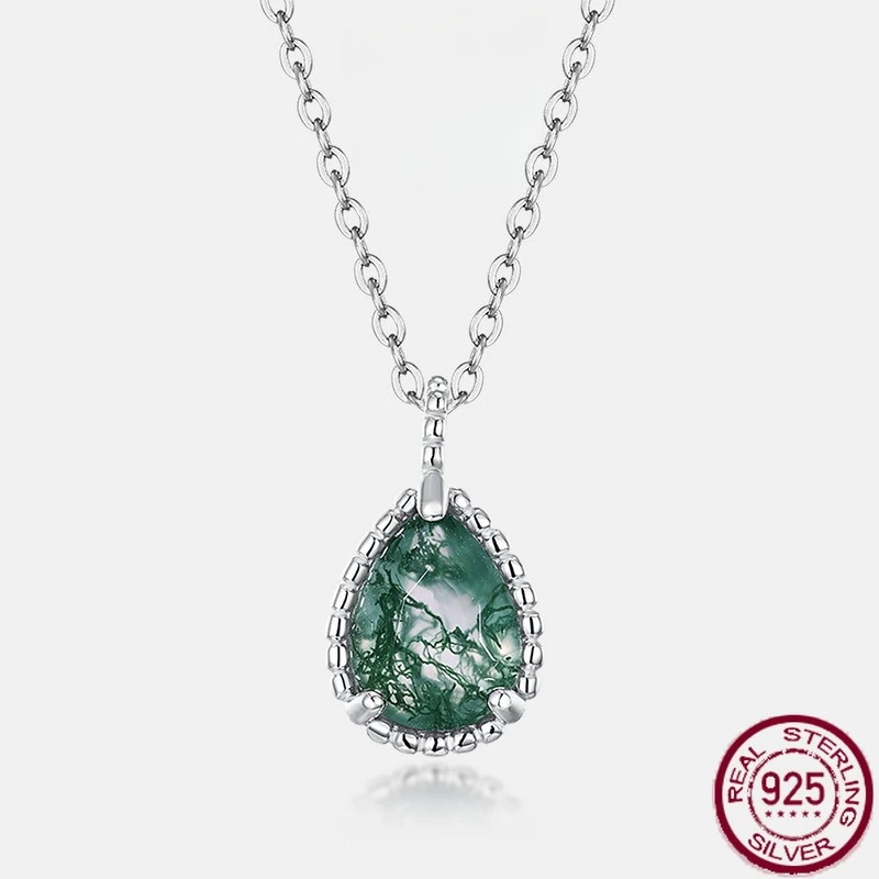 

New S925 pure silver water grass agate inlaid with water droplets, green moss necklace, light luxury style wedding jewelry