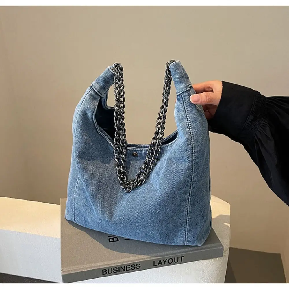 

Japanese Style Denim Fabric Handbag Washed Denim Metal Chain Shoulder Strap Ladies Handbag High-capacity Shopping Tote for Girls