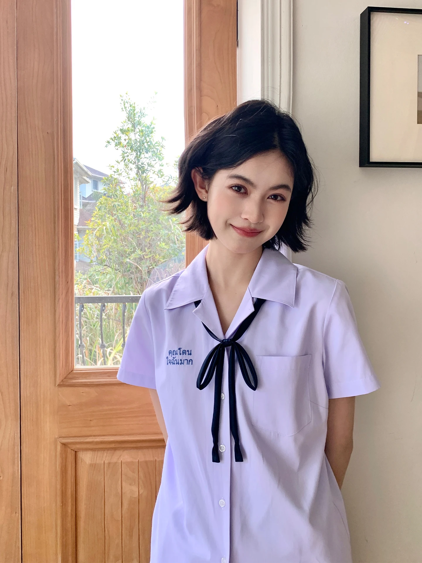 

Комплект женской летней униформы JK в тайском стиле: оригинальная фиолетовая рубашка с коротким рукавом и воротником-стойкой, модель Tokyo Annual Record