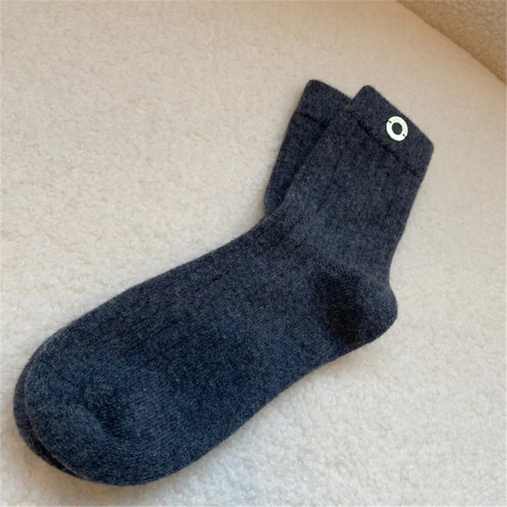 L*P Men And Women 100% Pure Cashmere Warm Socks Winter Thick Mid-Calf Snow Socks Fashionable And Versatile