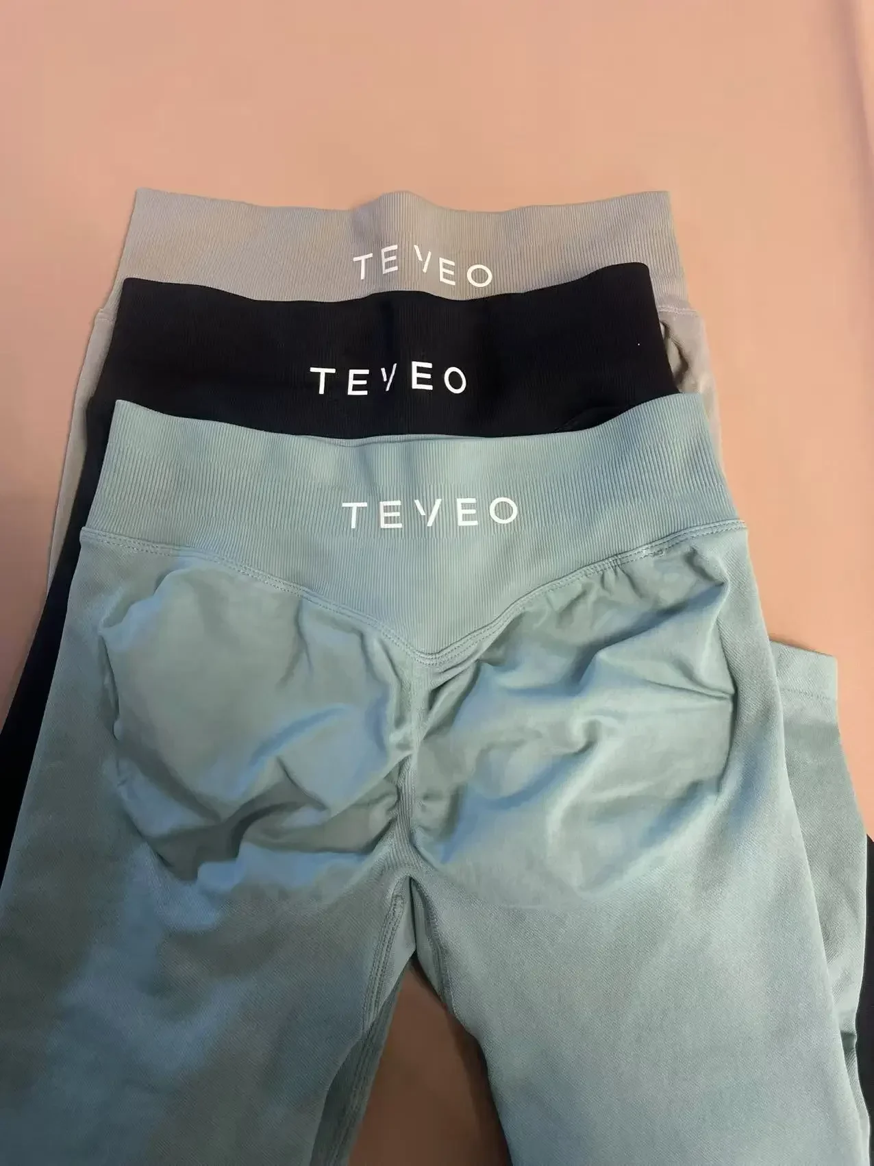 TEVEO Seamless Yoga Pants Impact Leggings Women High Stretch Low Ribbed Band Scrunch Gym Leggings Fitness Sweat Wicking Workout