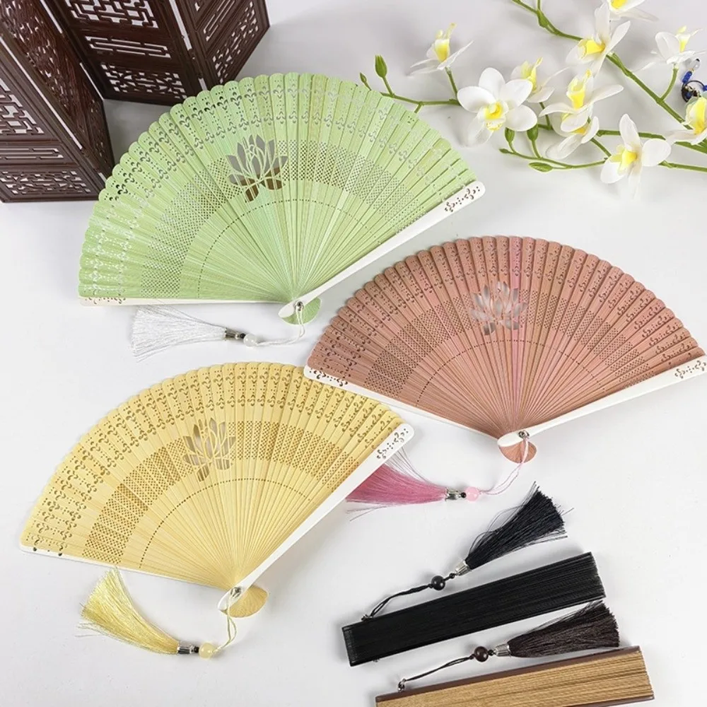 Bamboo Frame Folding Bamboo Hand Fan Hollowed-out with Tassel Retro Handheld Fan Shell-Shaped Decoration Mini Shell Fan