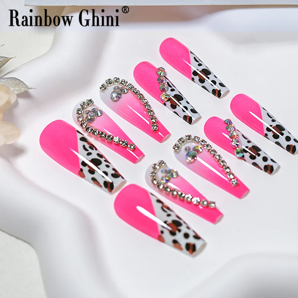 24 SZT./Lot Naklejane Ozdoby z Cyrkoniami Różowe Długie Paznokcie do Dekoracji dla Paznokci w Kształcie Migdała Uroczy Design Y2K Akcesoria do Paznokci