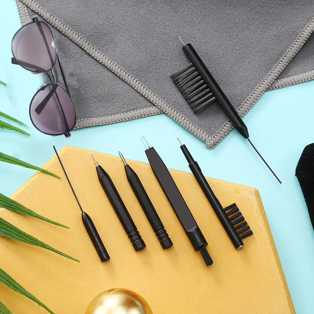 

12Pcs Hearing Aid Cleaning Brush Exquisitely Made Non Peel Color Plastic Daily Cleaning Tool for Hearing Aid Maintenance Kit