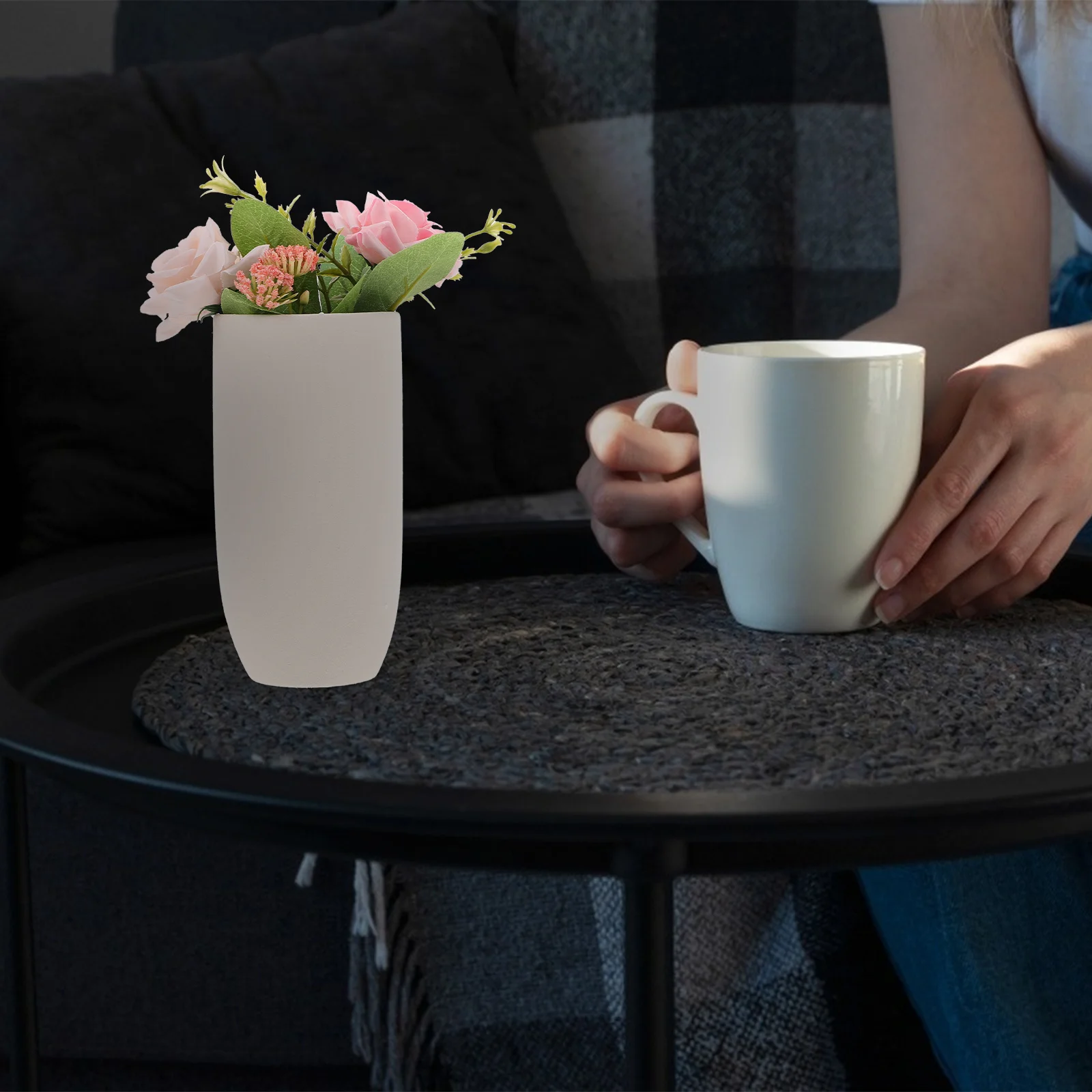 

Ceramic Vase Simple Flower Vase Decor Desktop Adorn White Stylish Beautiful Idyllic Artistic Excellent Texture Home Ornament