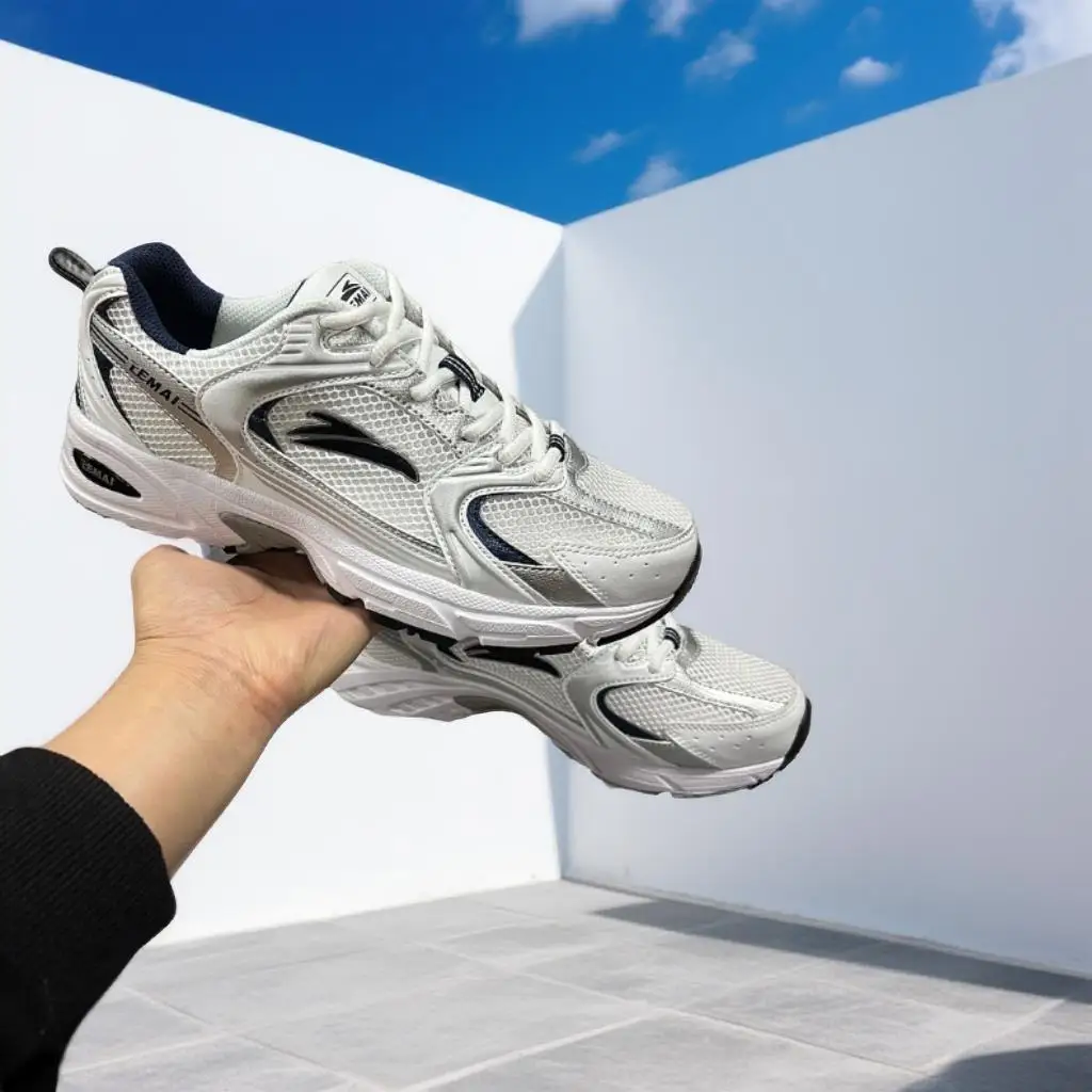 

Повседневная спортивная обувь на подкладке WarmBreathable, сетчатый дизайн, подходит для лета.