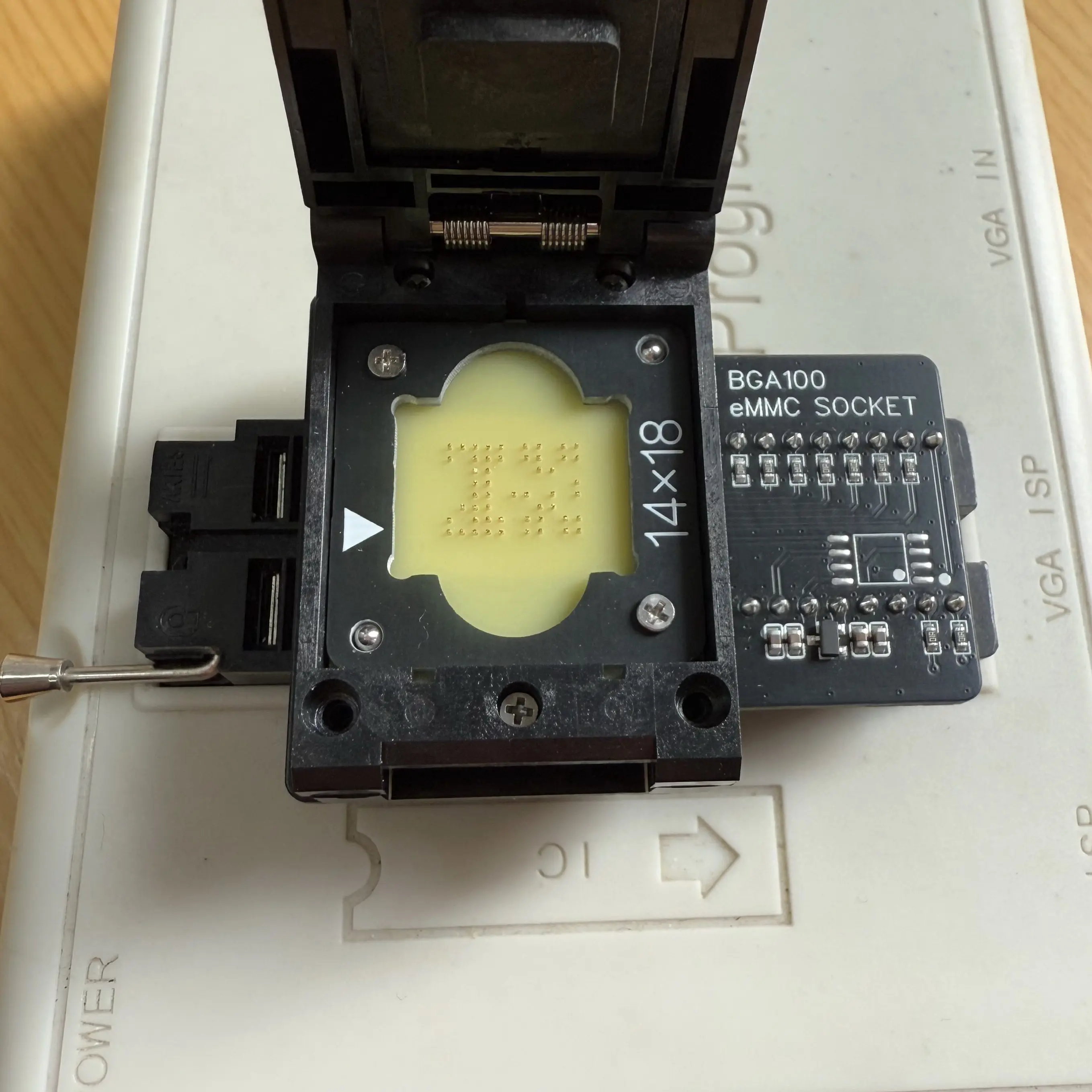 809H emmc100 bga100 probe programming socket test socket adapter for automotive navigation offline programming socket