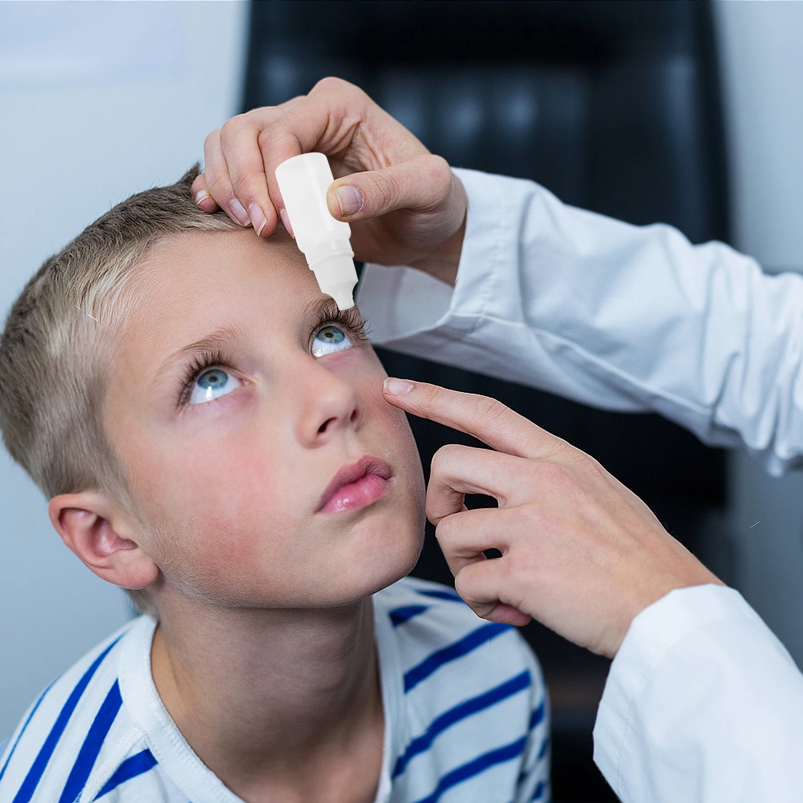 

50 pcs 10Ml Empty Squeezable Dropper Bottles With Childproof Cap For Eye Liquid Solvent Oil Paint Essence Refill Lab