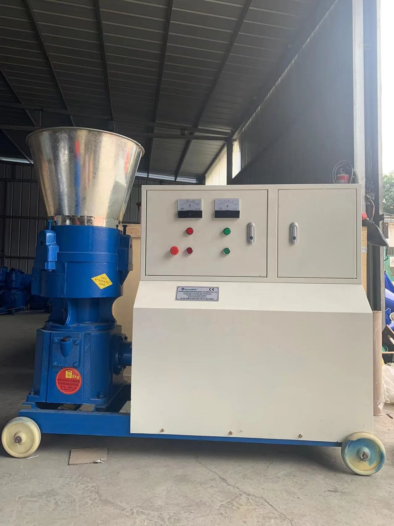 Poultry Equipment Chicken Farming Animal Food Pellet Machine Poultry Cattle Pig Feed Pressing Pellets Pelletizer Making