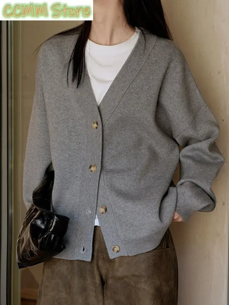 

Gray Big Size Elegant Knitting Cardigan Sweater Loose Fit V-Neck Long Sleeve Women New Fashion Spring Autumn