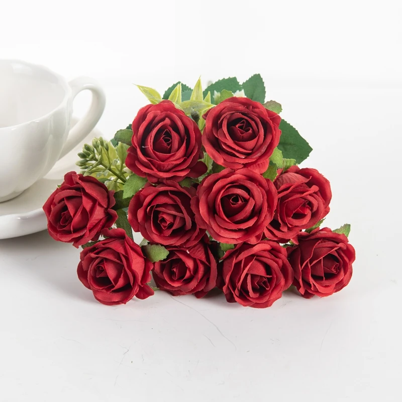 10 Köpfe künstliche Blumen Scrapbooking Seidenrosen Weihnachten Hochzeit Party Blumenstrauß Haushaltsprodukte Vasen für Heimdekoration