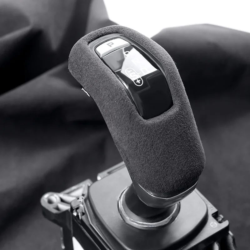 

For 20-22 Land Rover Defender Carbon Fiber Pattern Folding Shell Modified Interior Accessories Folding Handle Protective Cover