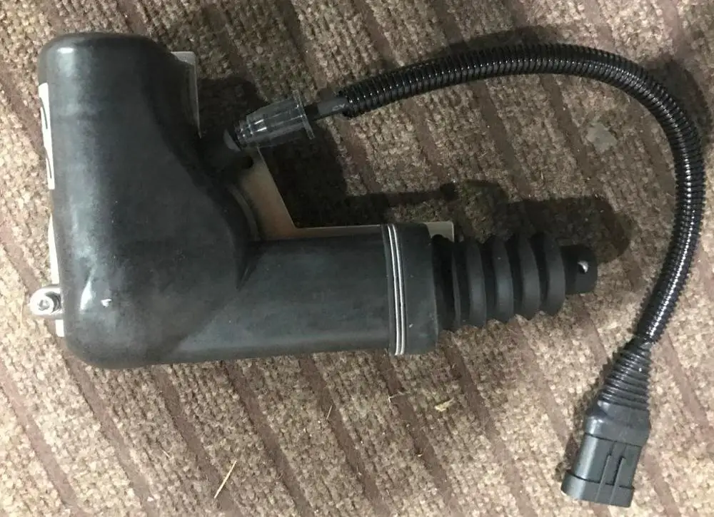 60188333 محرك خطي TL-24-250 (DE24-17W42-02FP041)0.072-3 لساني