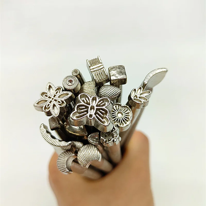 20PCS Pottery Stamps for Embossing Leather Tools Stainless Steel Flowers Punch DIY Ceramic Manual Stamp Printing Mold Set