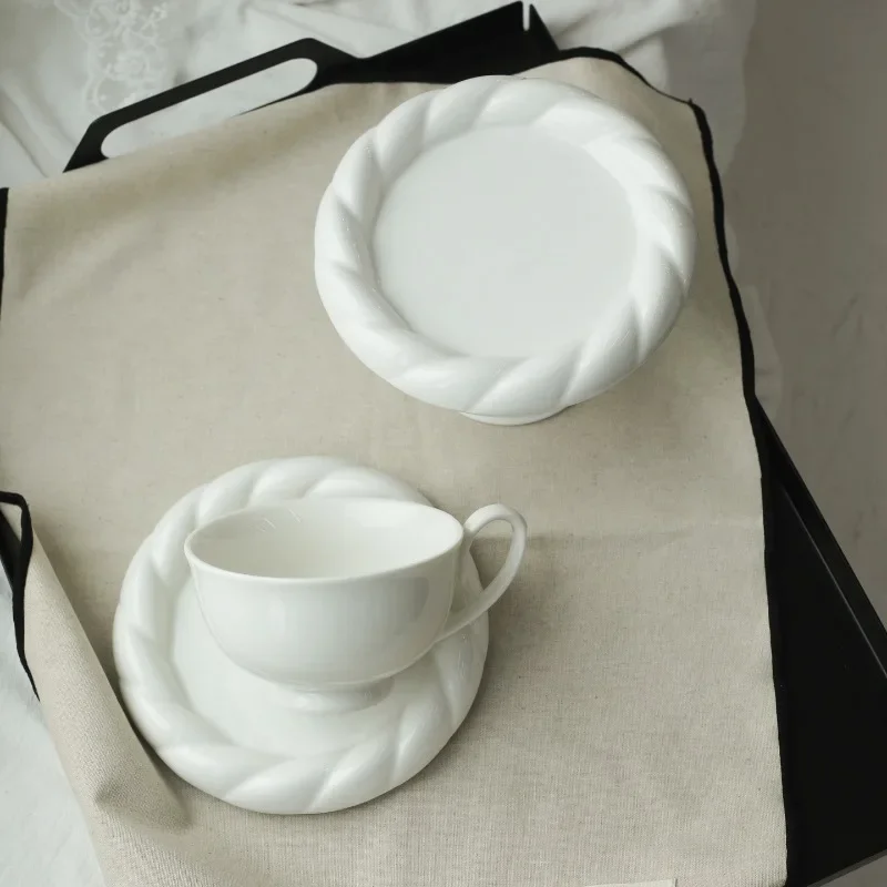 Luxury White Ceramic Coffee Mug & High Foot Dessert Plate, Glossy Afternoon Tea Cup with Saucer, Elegant Home Kitchen Tableware