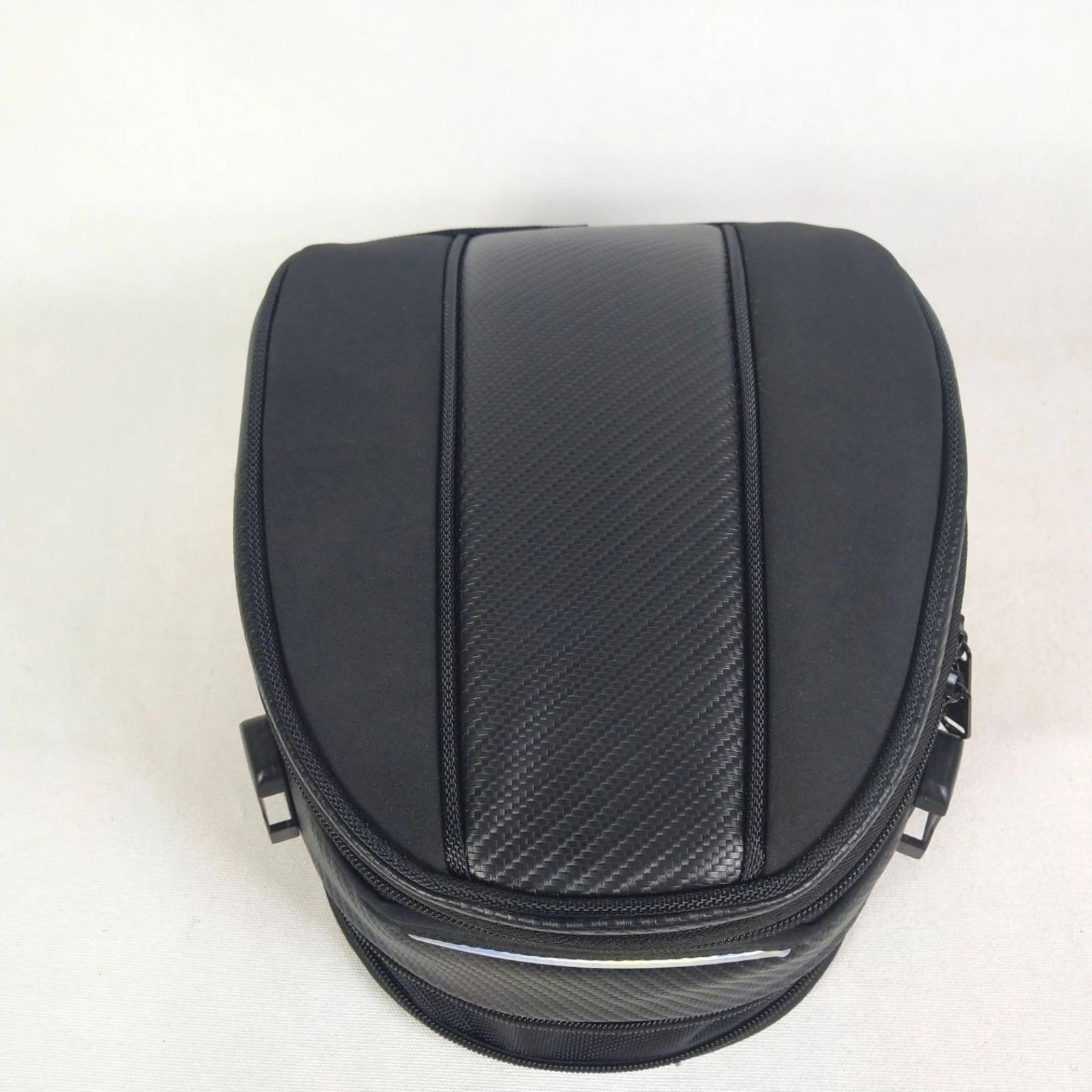 Expandable Motorcycle Tail Bag Weather-Ready Motorcycle Tail Bag with Waterproof Rain Cover Streamlined Sturdy