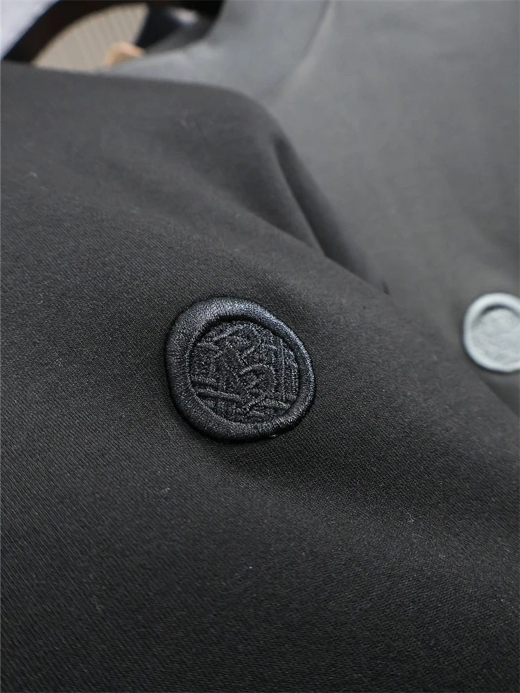 Faionable Casual Embroidered f High Collar Men's T-irt Pure Color Base Layer irt for Busin And Leisure Wear