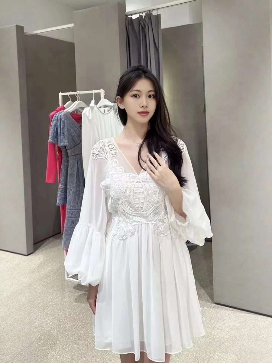 

Pure White V-neck Lace Trim Decorative Lantern Sleeve Chiffon Dress High Waist Soft Chiffon Summer Casual A-line Dress