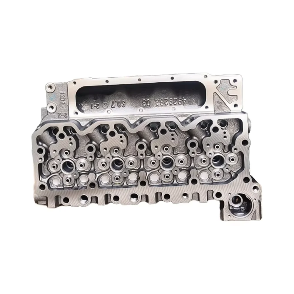 

В продаже новое состояние дизельного двигателя QSB4.5, головка блока цилиндров 9491496